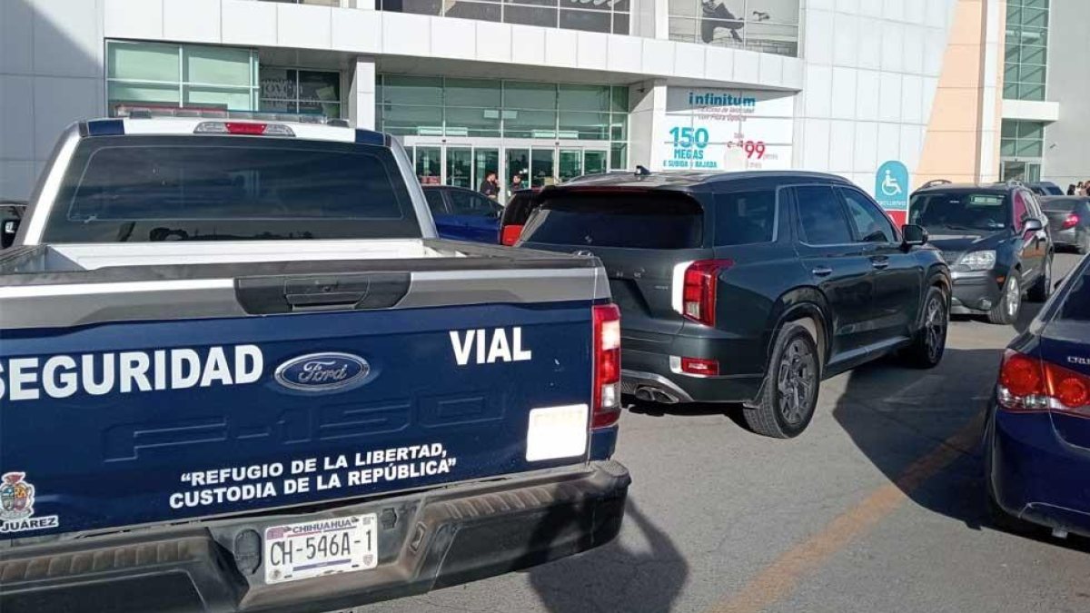 Incendio en fábrica de empaques reaviva preocupación por seguridad industrial en Juárez