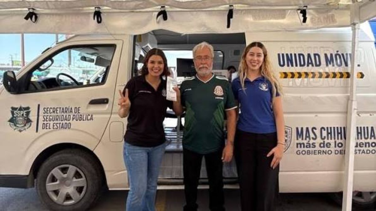 Unidad Móvil de Licencias regresa a tiendas S-Mart en Ciudad Juárez