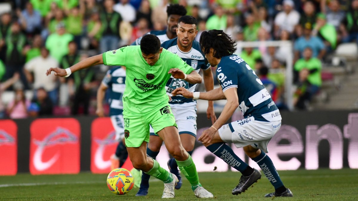 FC Juárez recibe esta noche a Pachuca con urgencia de sumar