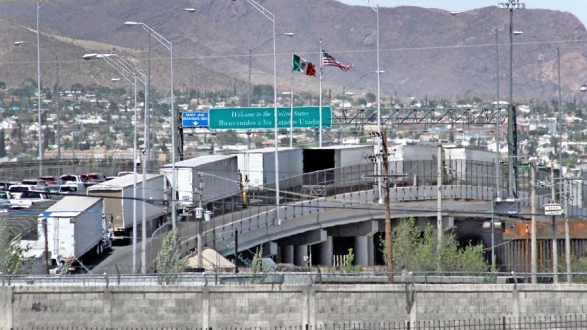 Preparan cierre de acceso al Puente Libre por festejos del Grito en Juárez