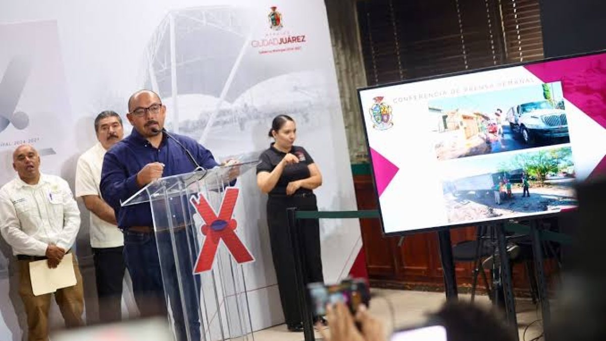 Juárez retira 850 toneladas de tierra y más de un millón de litros de agua tras las lluvias