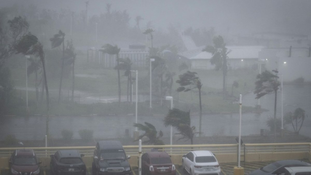 Supertifón Champi pone en alerta a Guam y las Islas Marianas